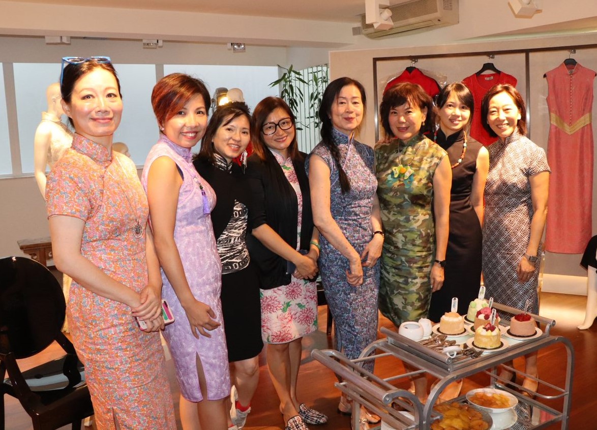 Ladies in cheongsam 