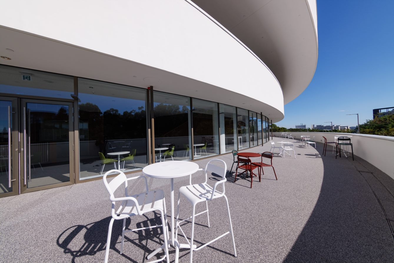 The balcony of each floor provides an open space for relaxation