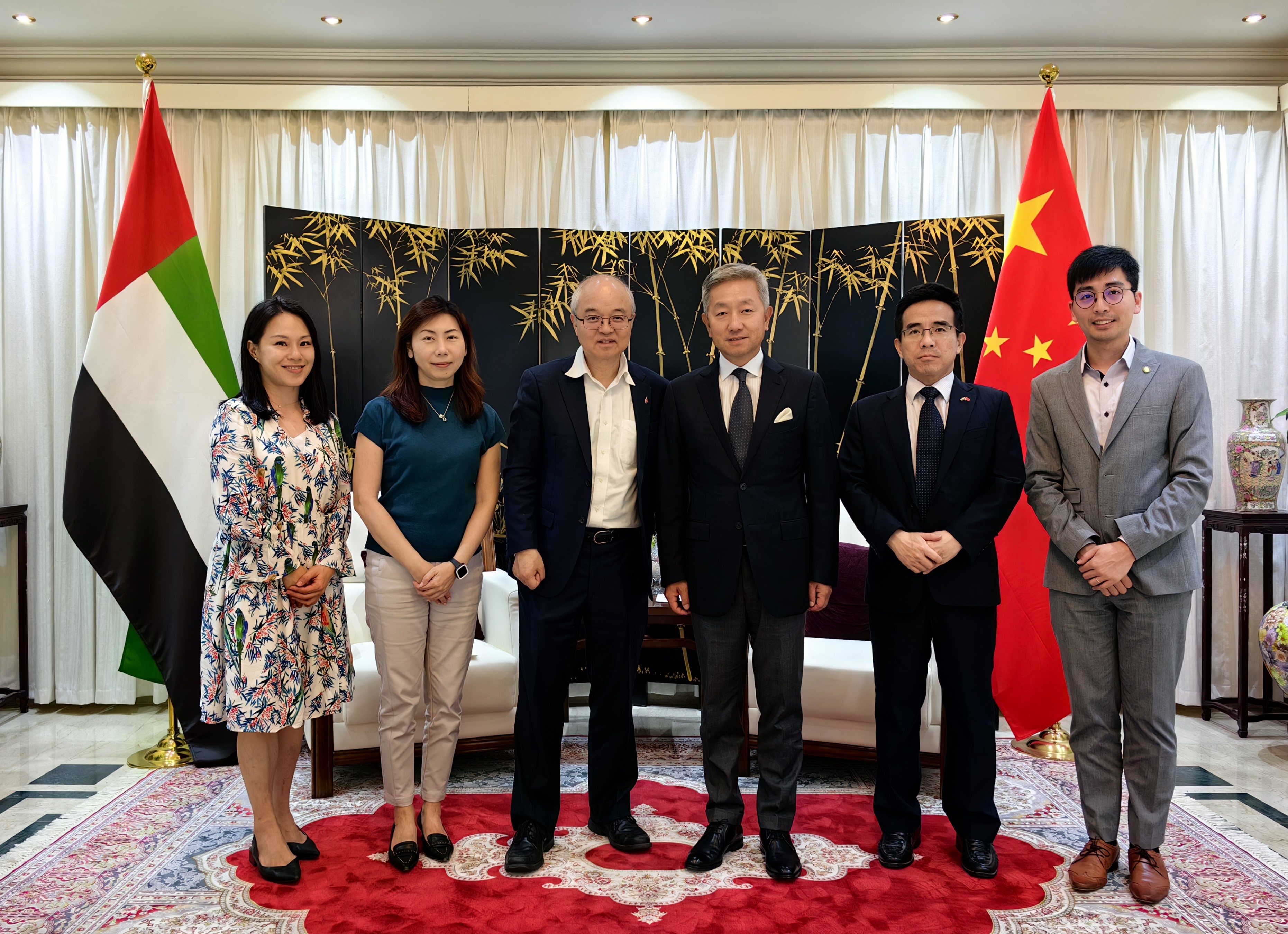 中華人民共和國駐阿聯酋特命全權大使張益明先生