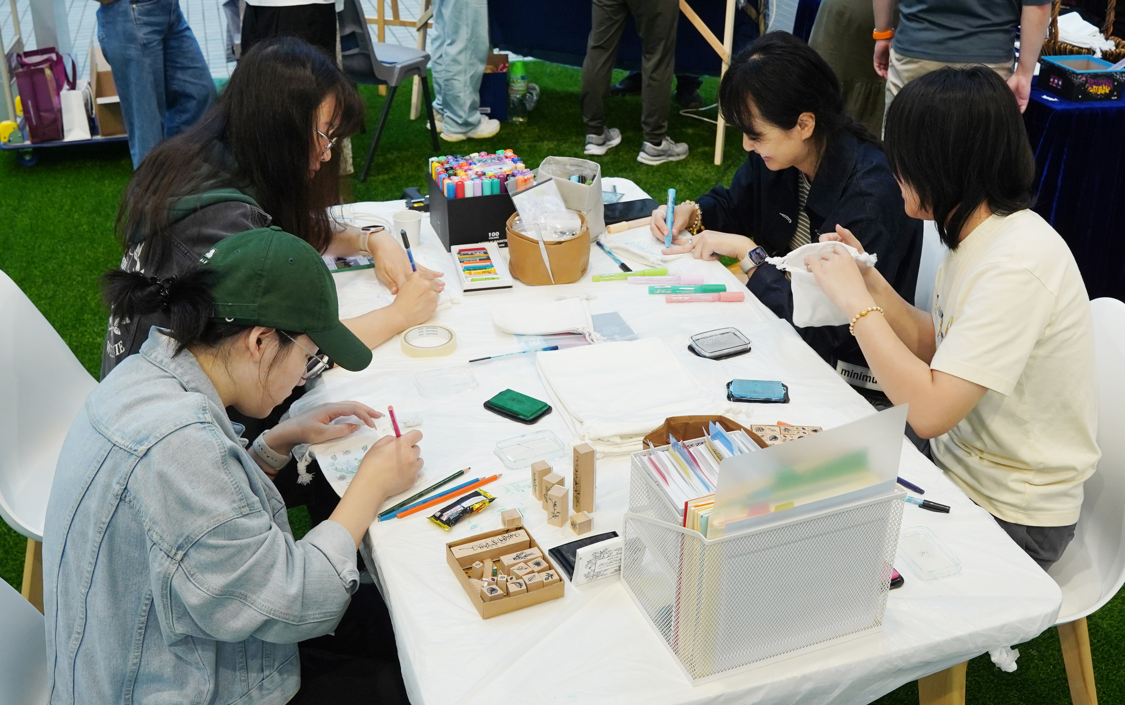 SSCI's empowerment art bar