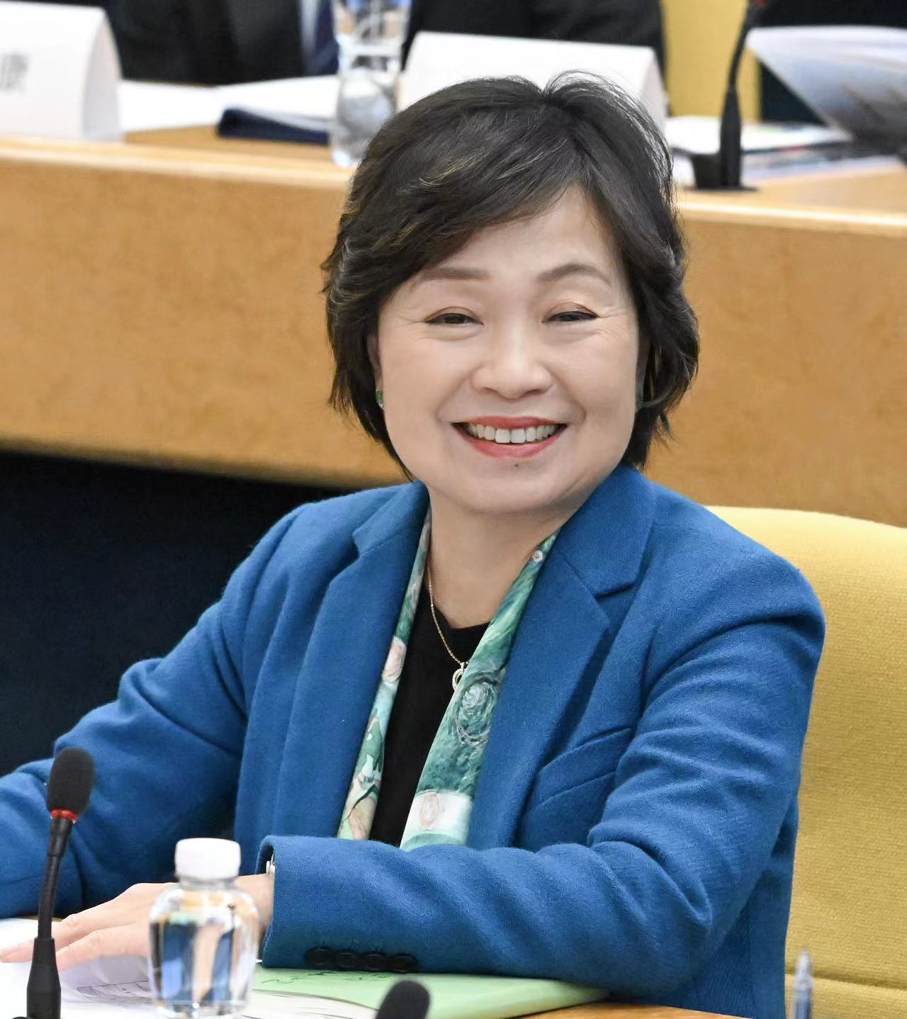 香港教育局局長蔡若蓮博士於座談會上發言。 