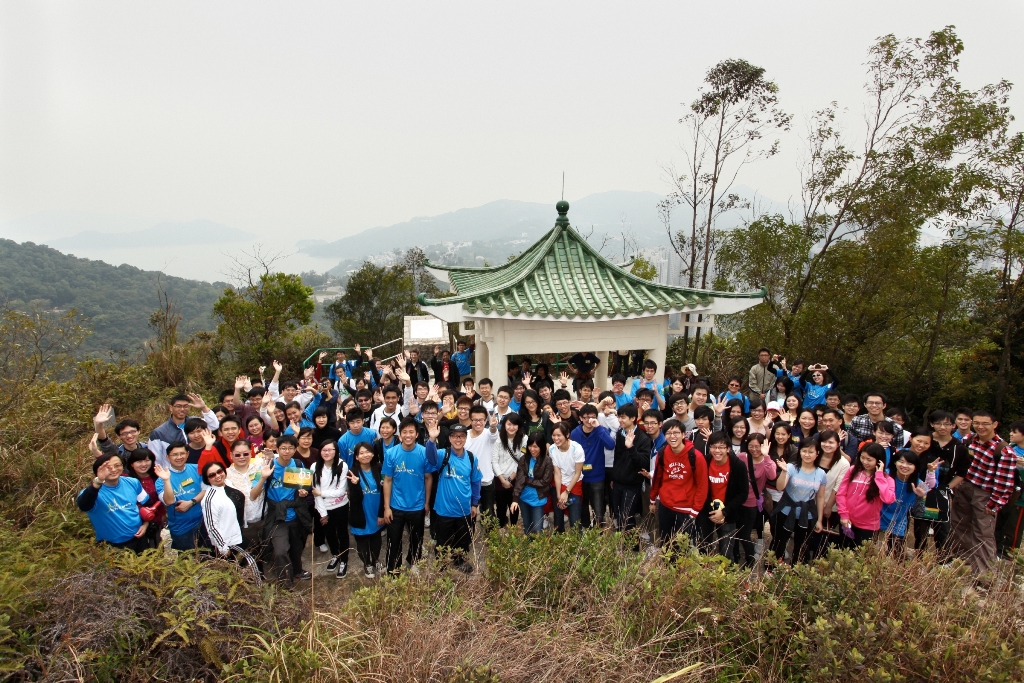  Students, alumni and staff join March in March, enjoying nature and good exercise.