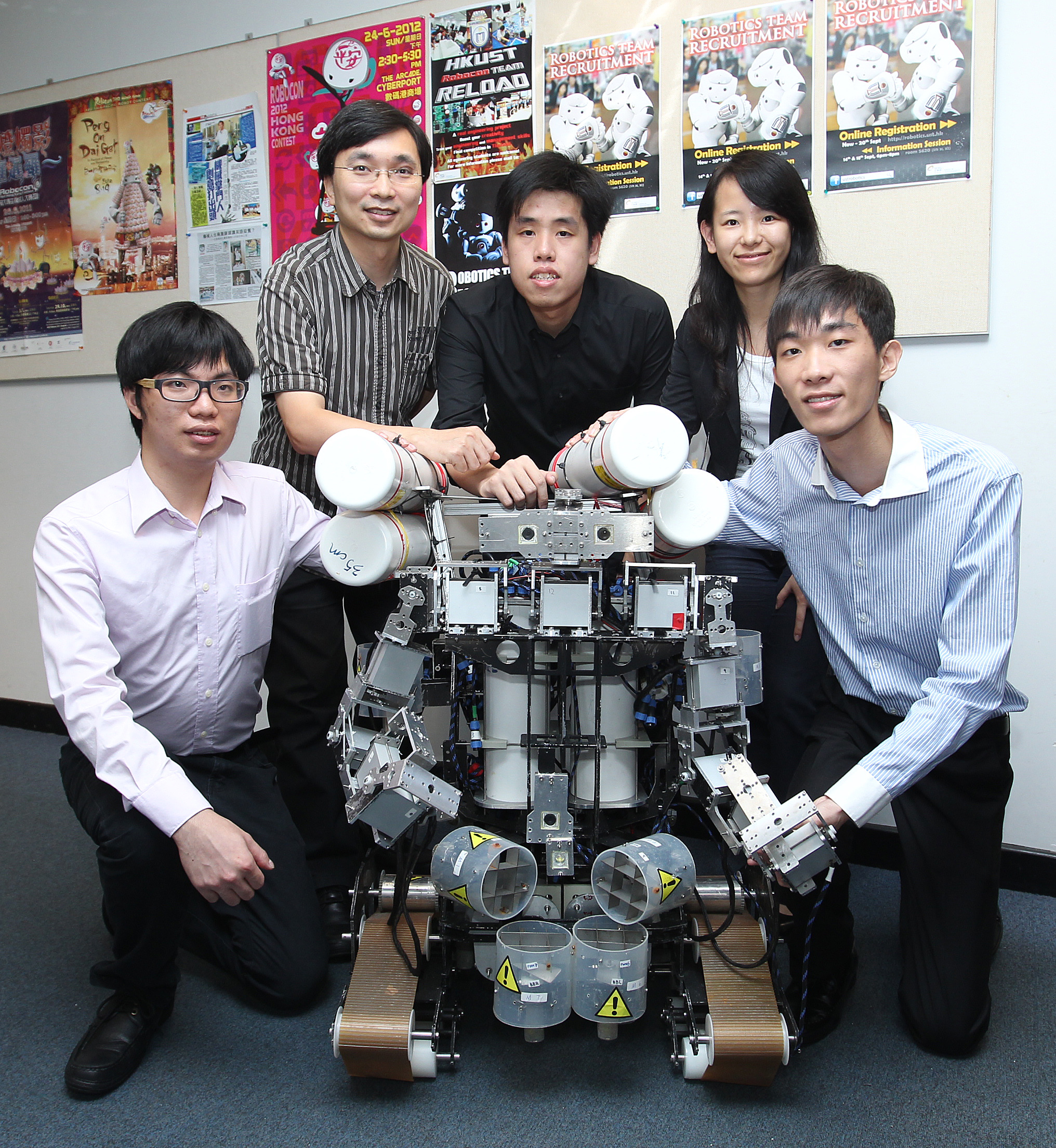 Two engineering student teams are among six finalists for the 1st Asia Innovation Forum Young Entrepreneur Award and ROBUST team wins the Innovation Award.