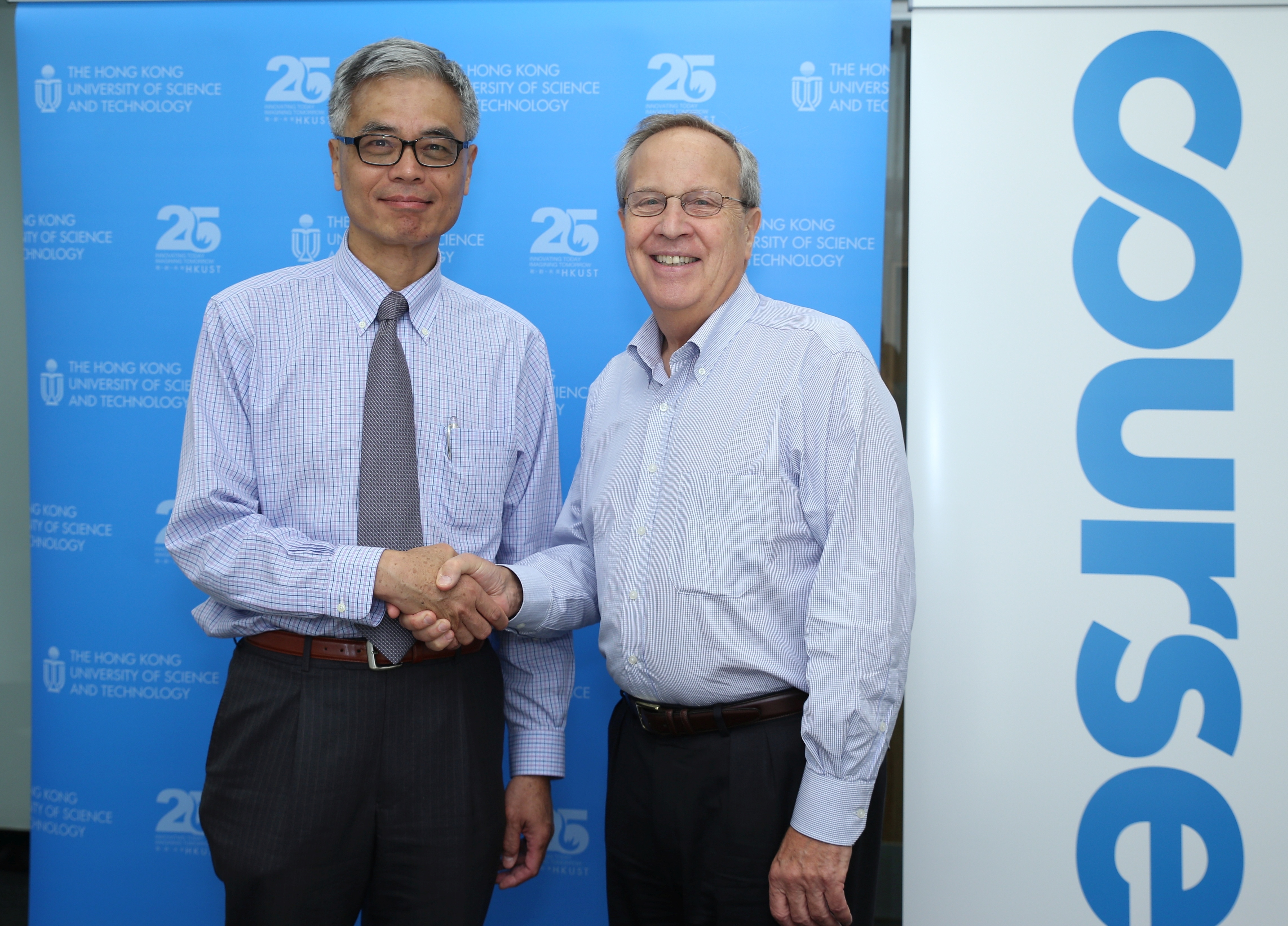  Prof Wei Shyy (left) and Prof Rick Levin
