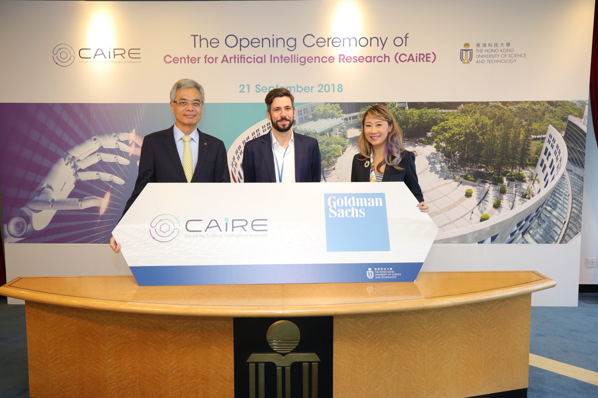  With Mr. Francois Rigou (middle), Managing Director, Head of Engineering in Asia Pacific, Goldman Sachs (Asia).