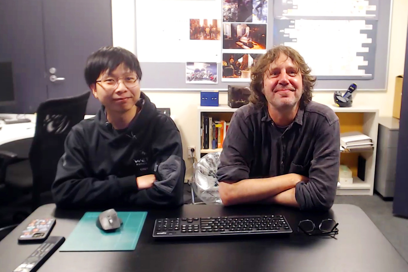 Five-time Oscar winner Mr. Richard TAYLOR, known for his work on The Lord of the Rings, is one of the judges of AIFF. His team member Mr. Jacky Zheng and Mr. Chris Williamson join the press conference to share their judging criteria and discuss how AI is reshaping the international film industry.