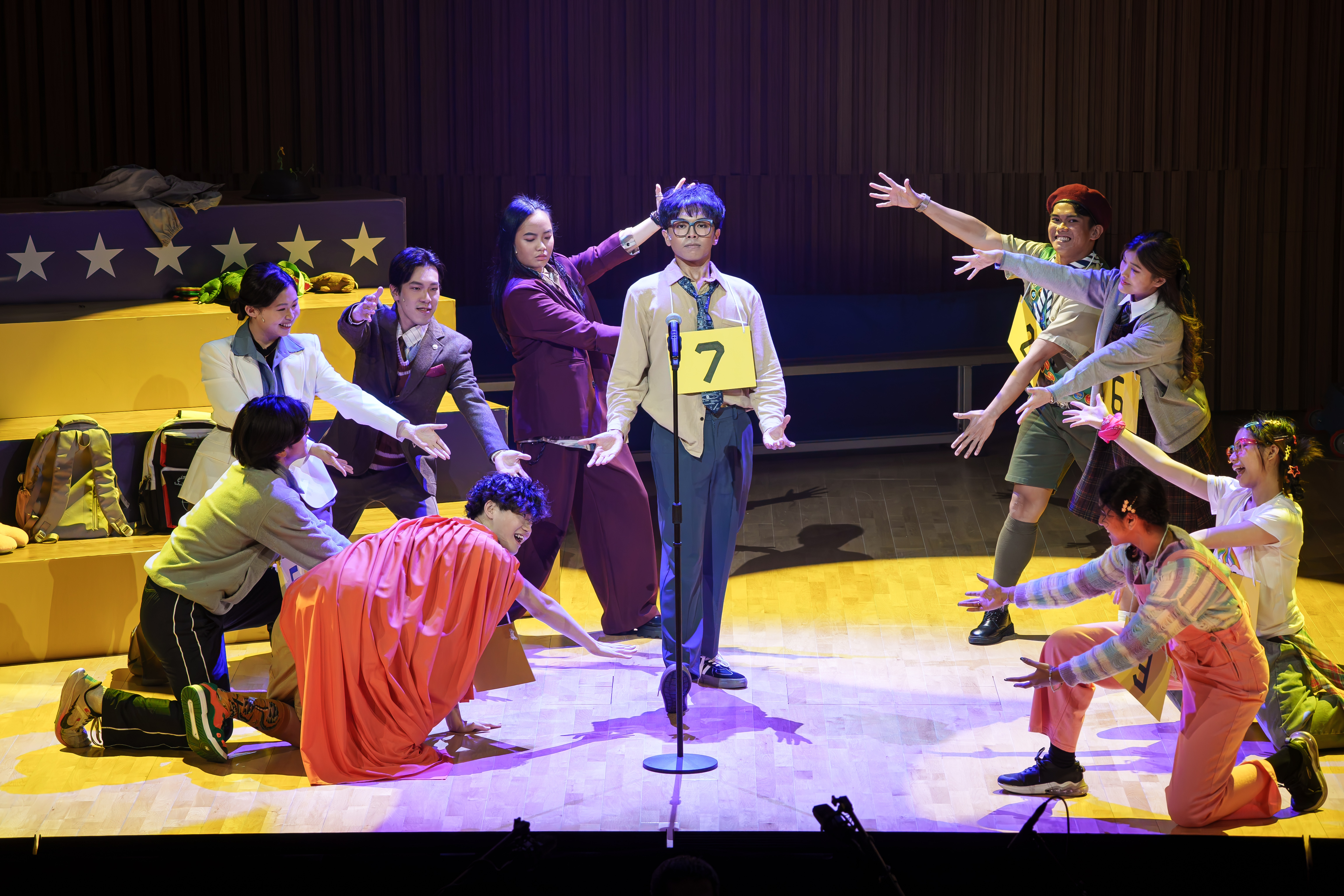 The curtain rose on the renowned Comedic Musical, The 25th Annual Putnam County Spelling Bee, at HKUST’s Shaw Auditorium.