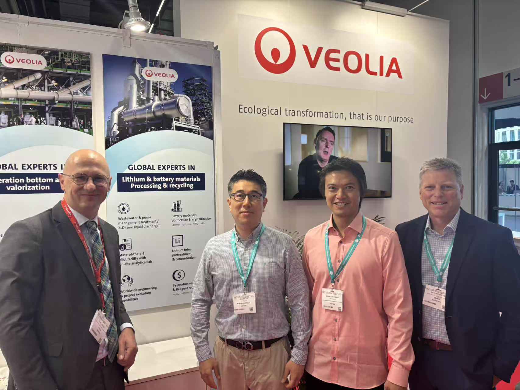 Prof. Dan TSANG (second right) and Prof. Yong-Sik OK (second left) with international collaborators at the Battery Recycling Conference & Expo 2025. The event served as a key platform for global experts to exchange insights on scalable and sustainable battery recycling technologies.