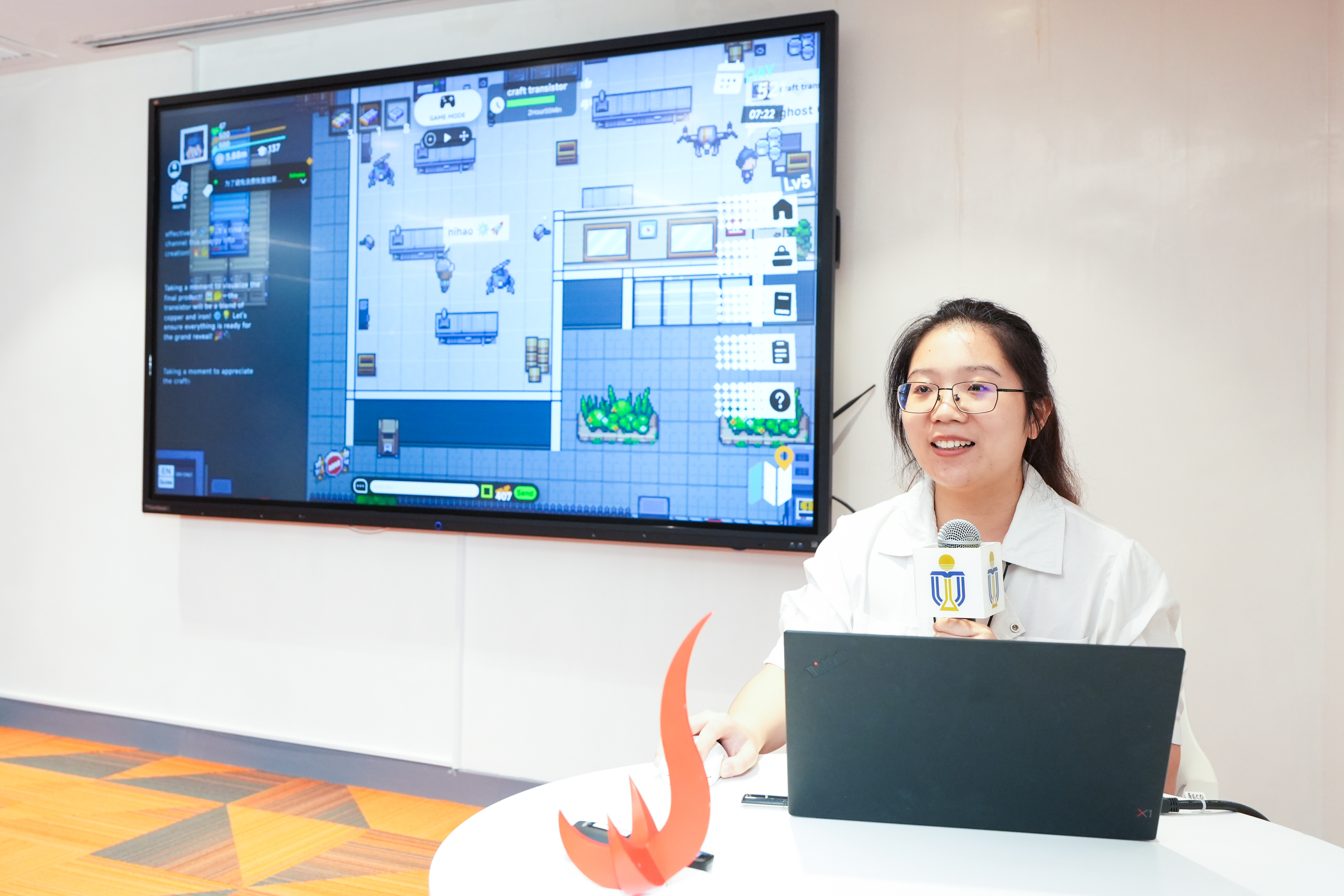 The AI character creates by Mphil student CHEN Xingyan has “personal growth” under her patient guidance and has now evolved to become the "richest man” on the game’s wealth ranking.