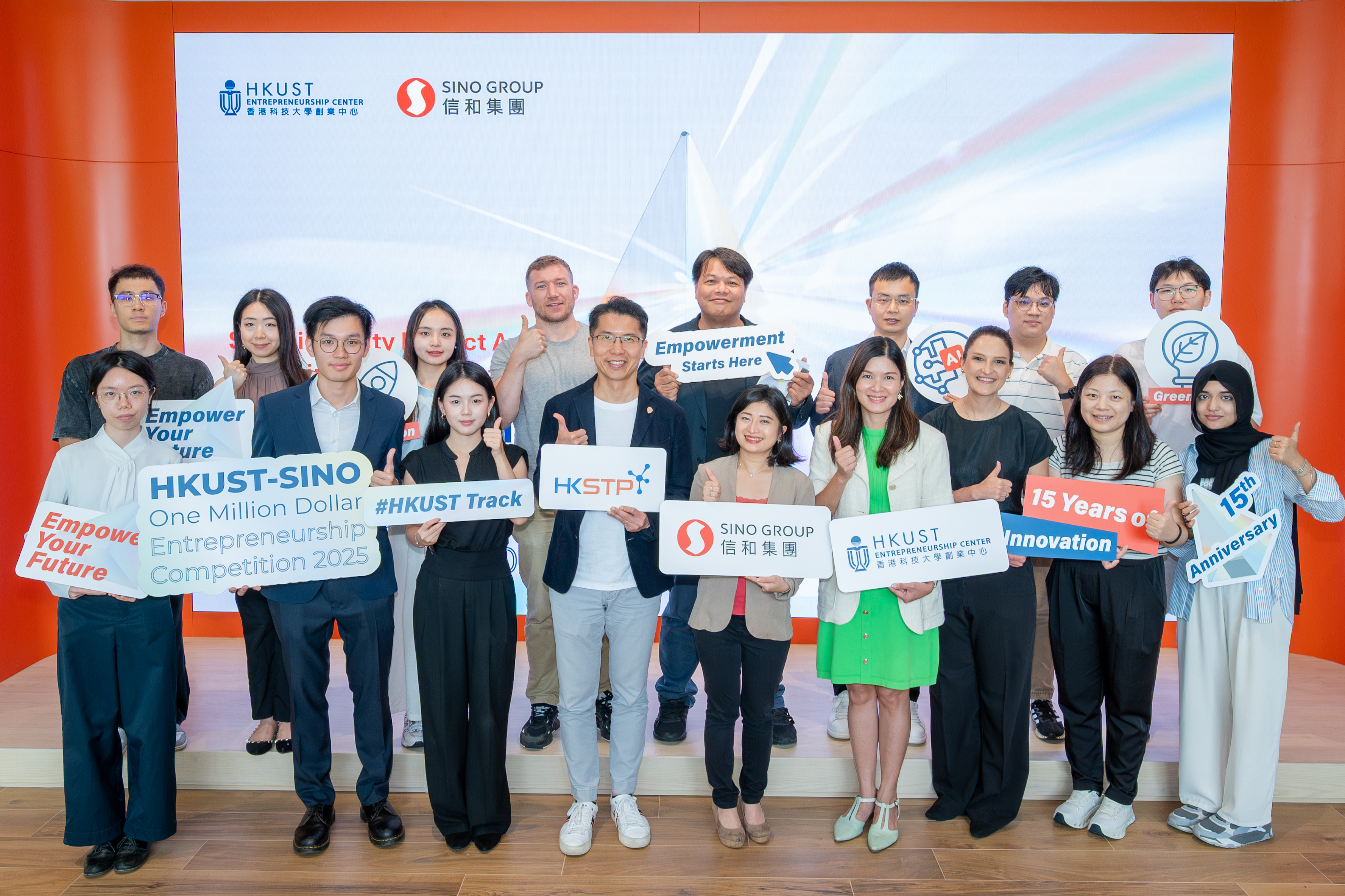 Six shortlisted teams competing in the Sustainability Impact Awards pitch their ESG-focused innovative solutions to a panel of judges, including Ms. Melanie KWOK, Deputy General Manager (Sustainability & Innovation) of Sino Group (front row, fifth right), Dr. Meike SAUERWEIN, Lecturer of the Division of Environment and Sustainability at HKUST (front row, third right), Mr. Howard LEE, Associate Director, GreenTech of HKSTP (front row, fourth left) at ONE North in Yuen Long. Special guest Prof. Carrie LING, D