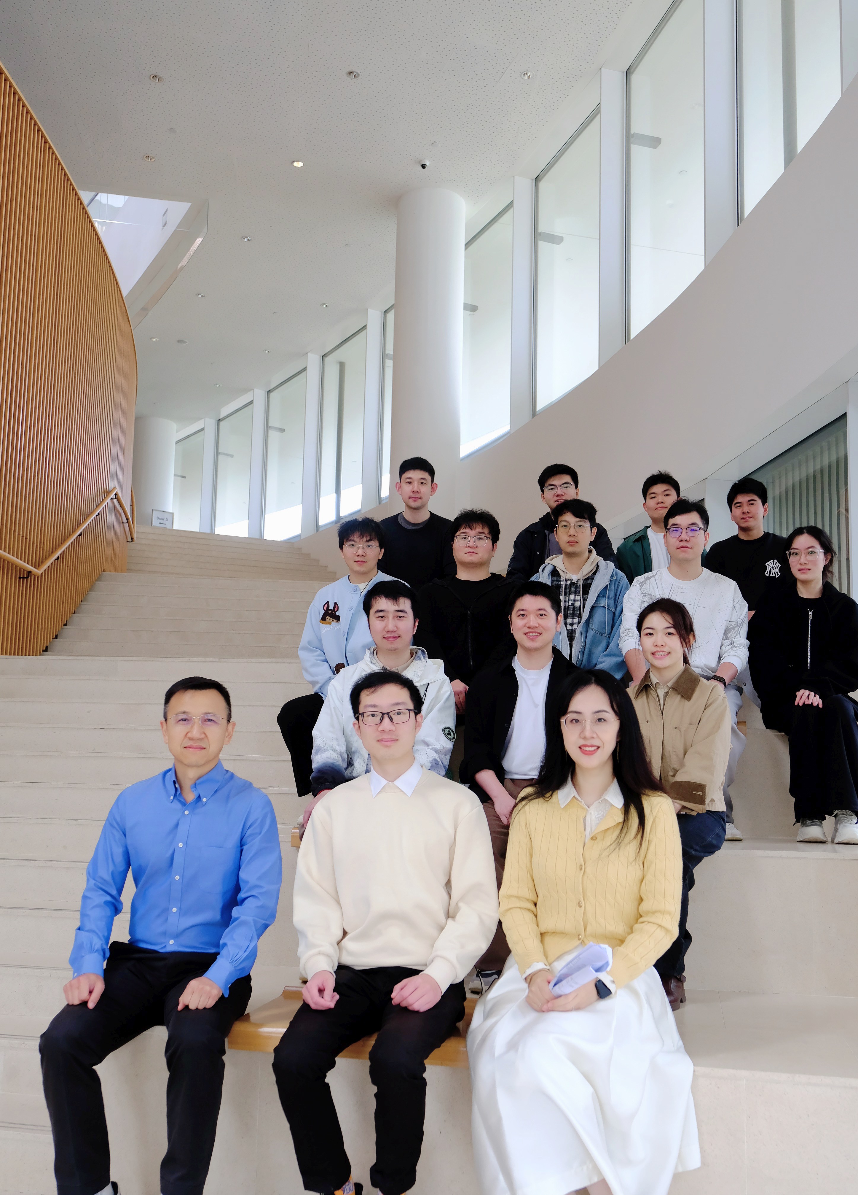 Group photo of the HKUST research team, including Prof. WANG Yiwen, Associate Professor (first row, right); Dr. WU Shenghui (first row, center), Research Assistant Professor, from the Department of Electronic and Computer Engineering; and Prof. LIU Kai (second row, left), Professor in the Division of Life Science and the Department of Chemical and Biological Engineering, along with other research members.