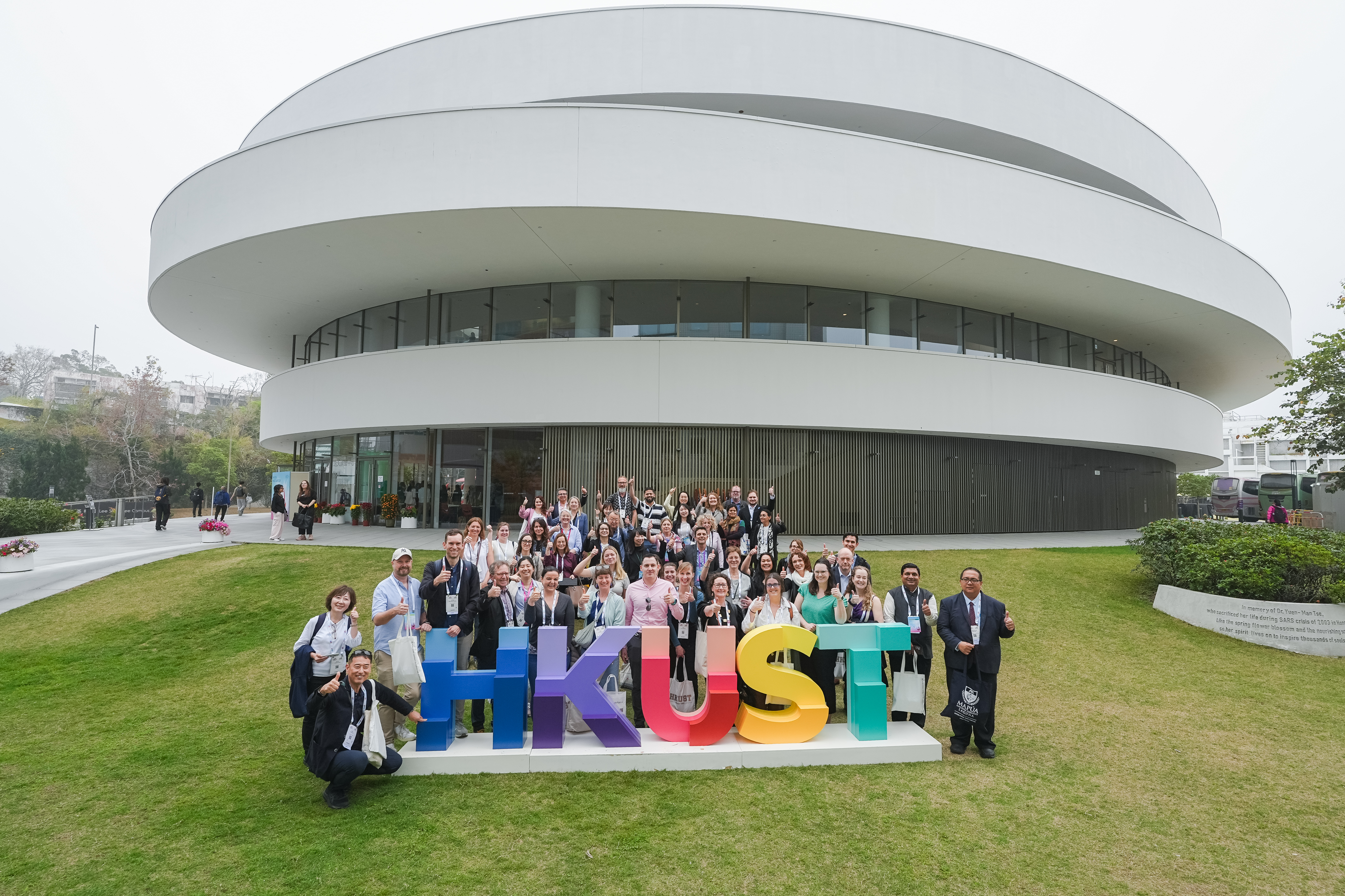 On February 27, HKUST held a Campus Day that drew hundreds of delegates from overseas institutions to its Clear Water Bay campus.