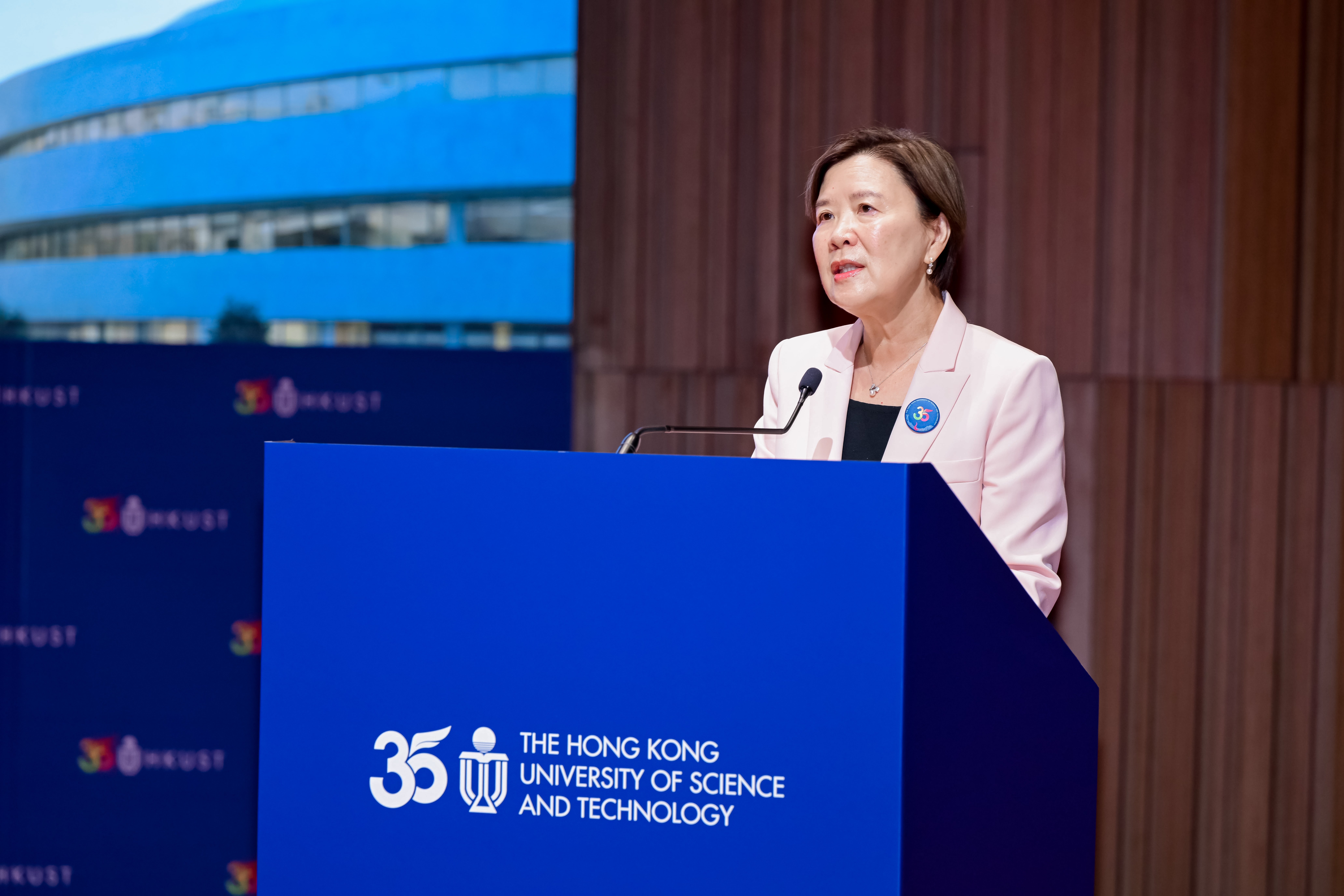 Prof. Nancy Ip 