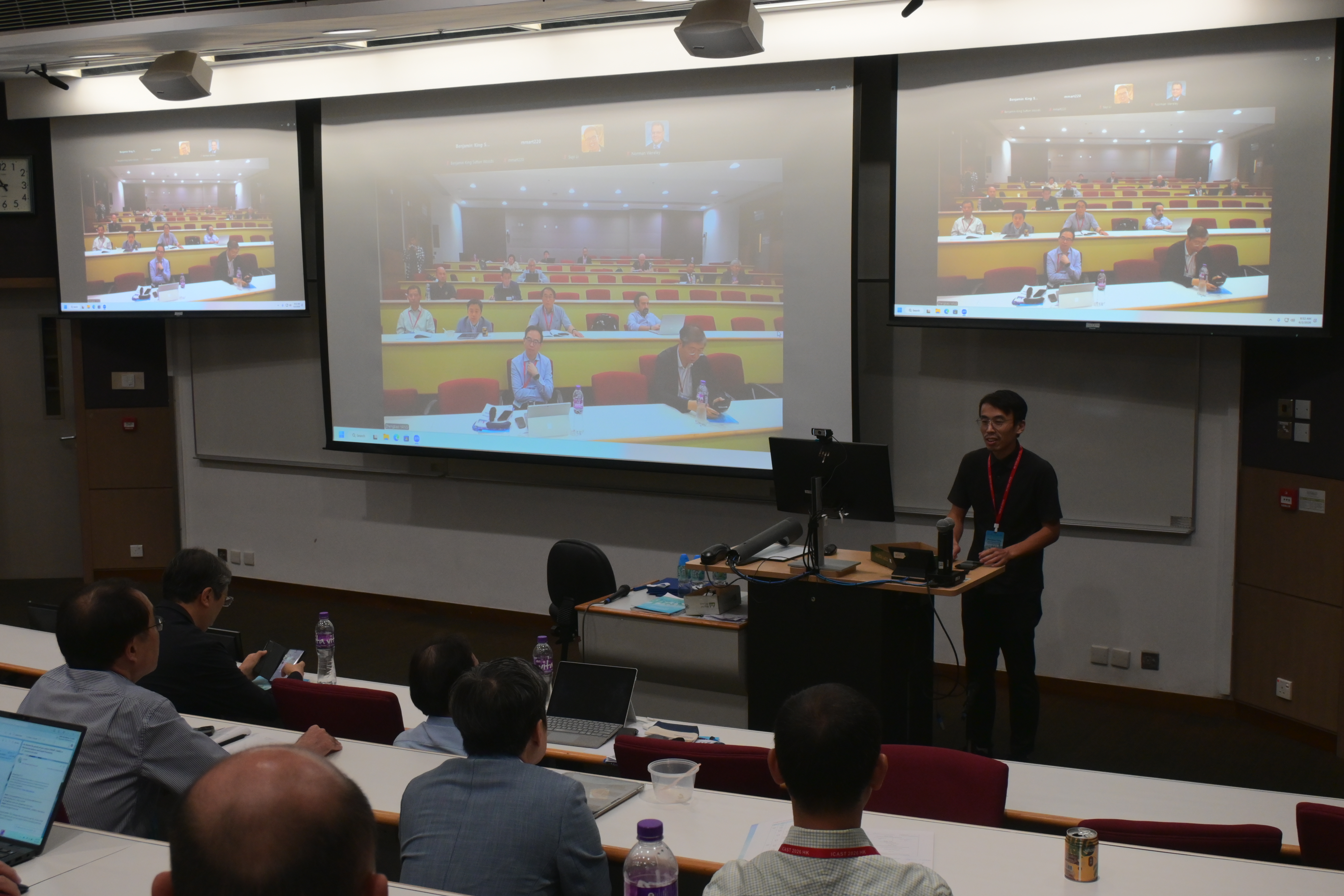 Prof. Yang presented at the ICAST 2026 organising committee meeting.