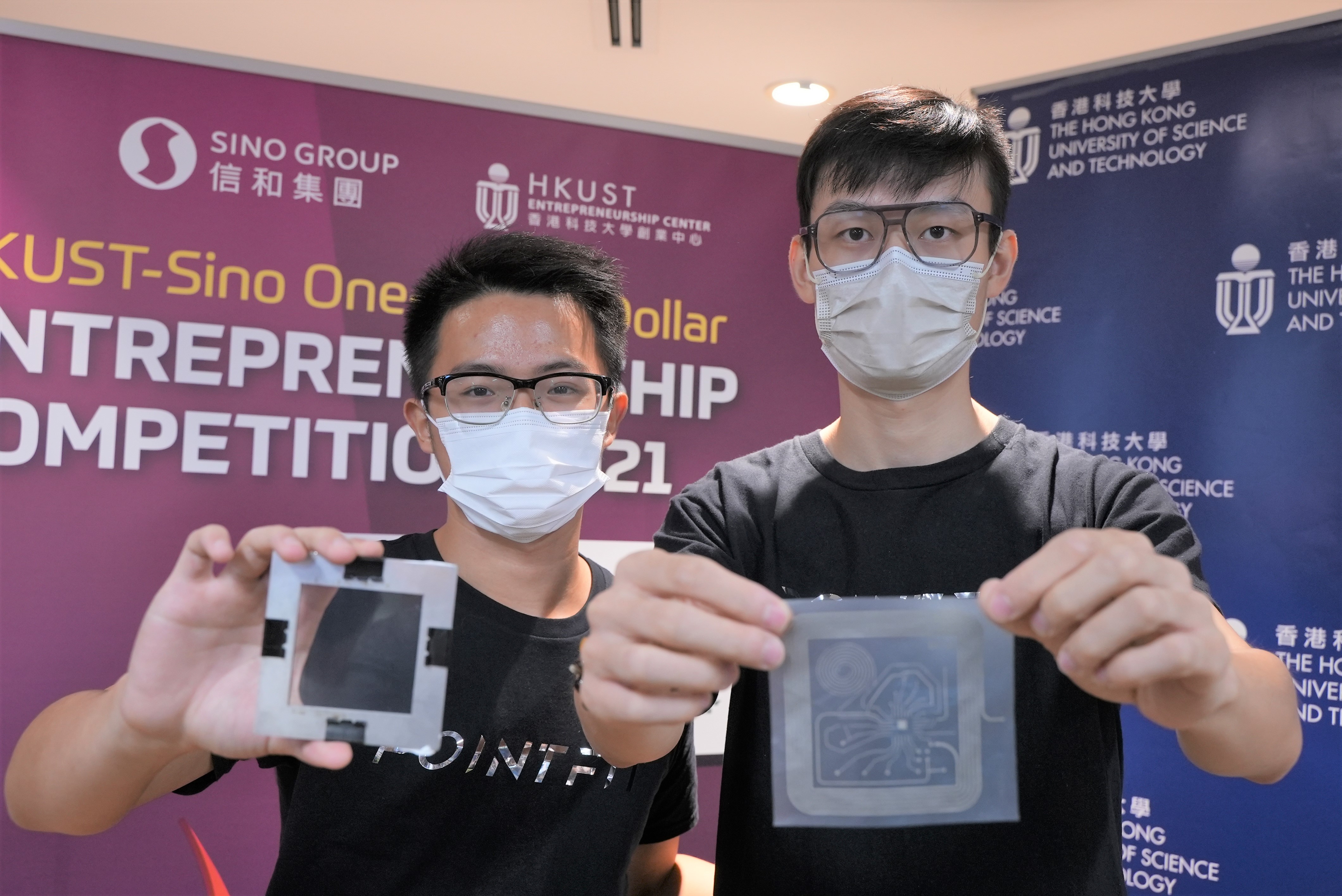 The sweat sensor developed by PointFit monitors and warns athletes of muscle fatigue.