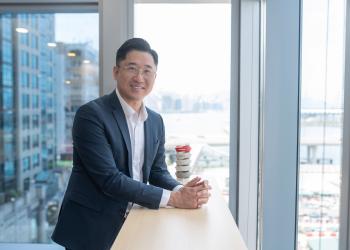 Michael Leung boasts an extraordinary global career and credits his success to HKUST and a lifelong commitment to innovation and mentorship.