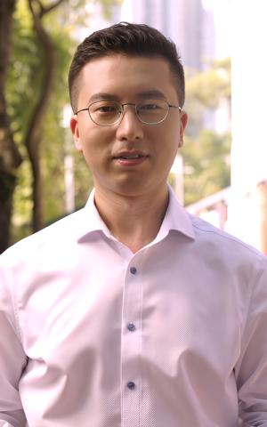 Professor Guodong Lyu