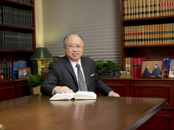 Dr. the Hon. Andrew LIAO Cheung-Sing