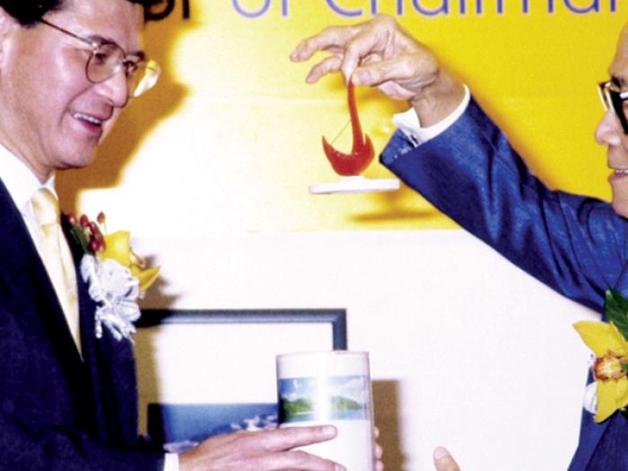 Dr. the Hon Sze-Yuan Chung, retired from the Council and was appointed the University’s first Pro-Chancellor. Dr. Vincent Lo became Chairman of the Council.